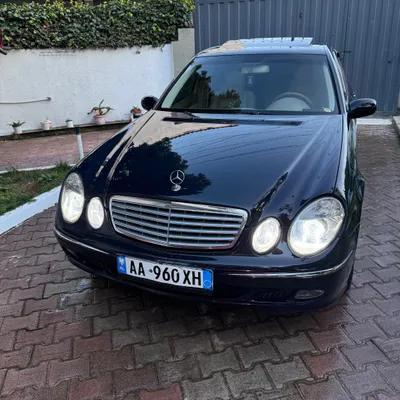 Mercedes-Benz E-class 2003 në shitje