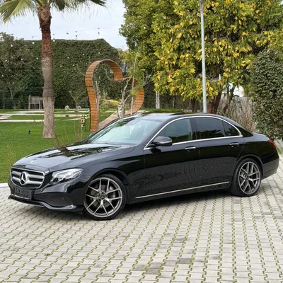 Mercedes-Benz E-class 2017 në shitje