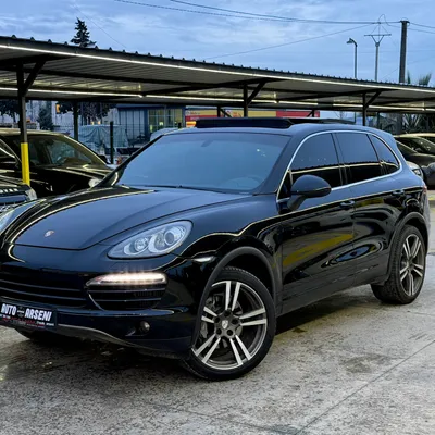 Porsche Cayenne 2011 në shitje