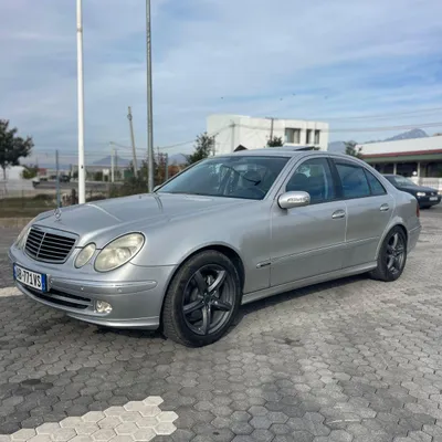 Mercedes-Benz E-class 2004 në shitje