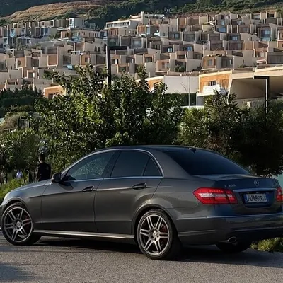 Mercedes-Benz E-class 2010 në shitje