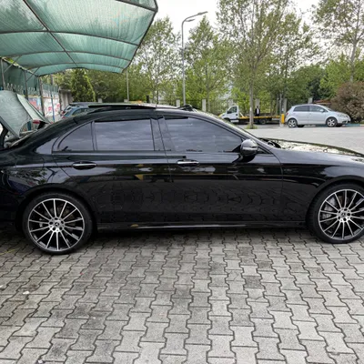 Mercedes-Benz E-class 2016 në shitje