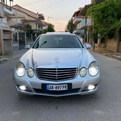 Mercedes-Benz E-class 2008 në shitje