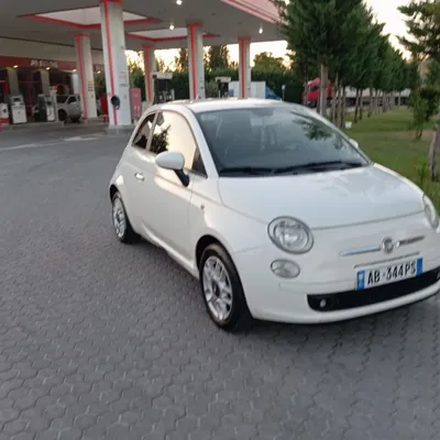 Fiat 500 2008 në shitje