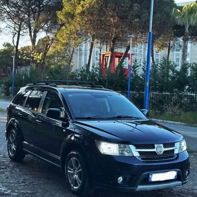 Fiat Freemont 2012 në shitje