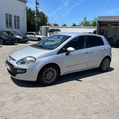 Fiat Punto 2011 në shitje