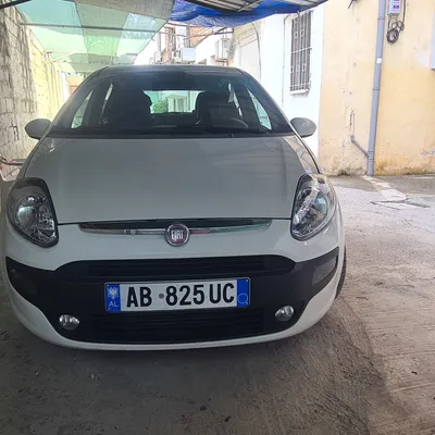 Fiat Punto 2011 në shitje