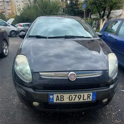 Fiat Punto 2010 në shitje
