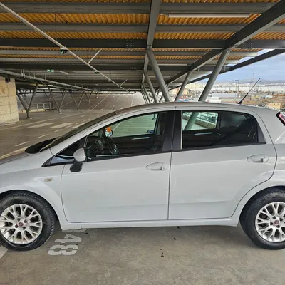 Fiat Punto 2011 në shitje