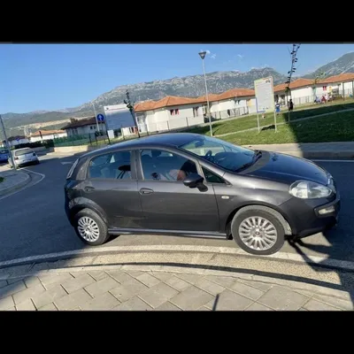 Fiat Punto 2011 në shitje