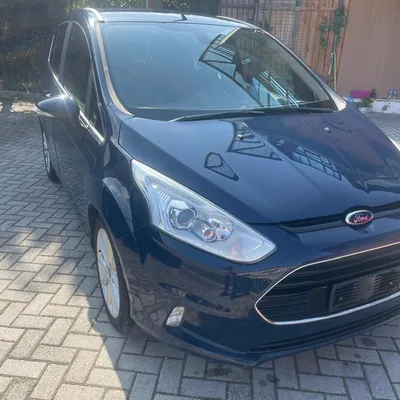 Ford B-MAX 2015 në shitje