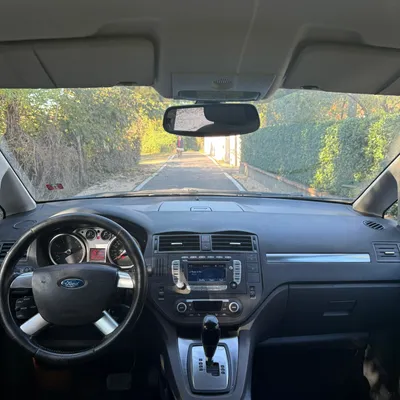 Ford C-MAX 2010 në shitje