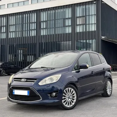 Ford C-MAX 2012 në shitje