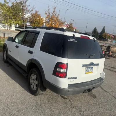 Ford Explorer 2006 në shitje