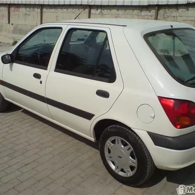 Ford Fiesta 2001 në shitje