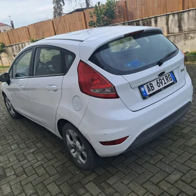 Ford Fiesta 2013 në shitje