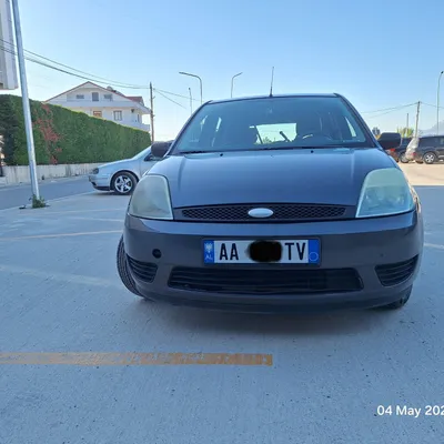 Ford Fiesta 2004 në shitje
