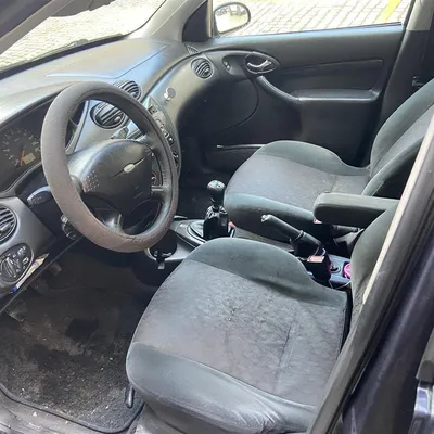 Ford Focus 2001 në shitje