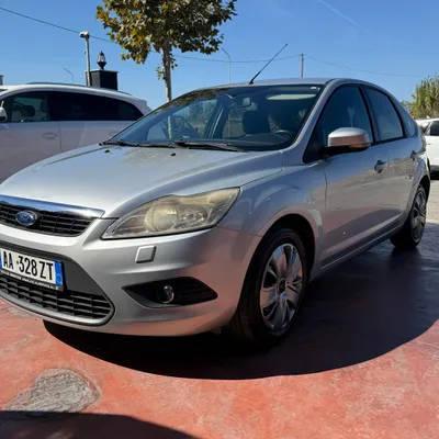Ford Focus 2010 në shitje