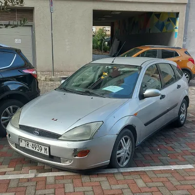 Ford Focus 2000