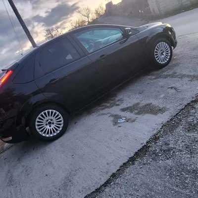 Ford Focus 2011 në shitje