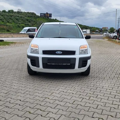 Ford Fusion 2007 në shitje