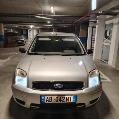 Ford Fusion 2005 në shitje