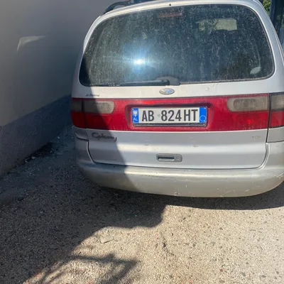 Ford Galaxy 1998 në shitje