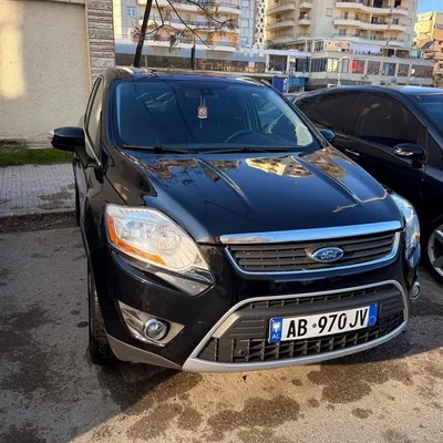 Ford Kuga 2011 në shitje