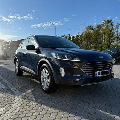 Ford Kuga 2024 në shitje