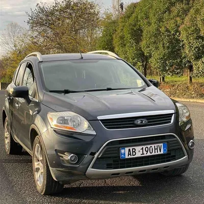 Ford Kuga 2010 në shitje