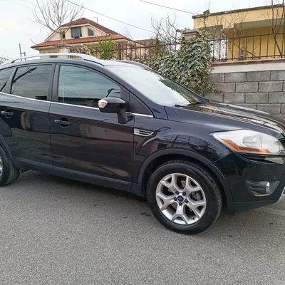 Ford Kuga 2011 në shitje
