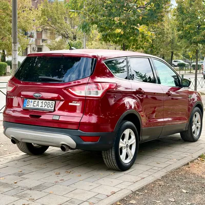 Ford Kuga 2015 në shitje