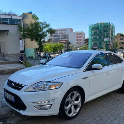 Ford Mondeo 2010 në shitje