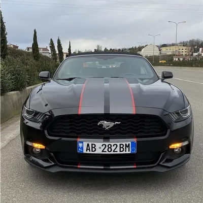 Ford Mustang 2015 në shitje
