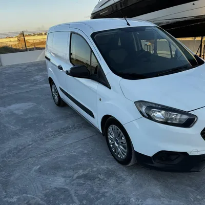 Ford Transit 2019 në shitje