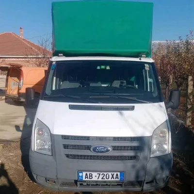 Ford Transit 2010 në shitje