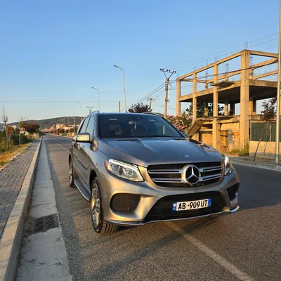 Mercedes-Benz GLE 2016