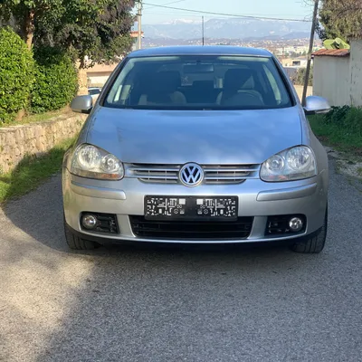 Volkswagen Golf 2006 në shitje