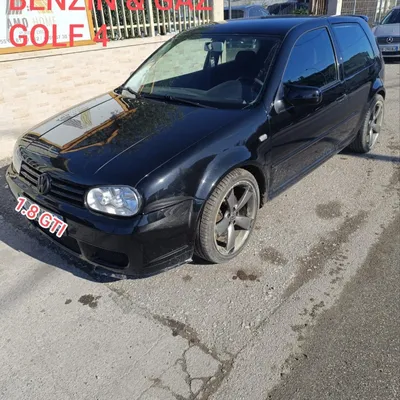 Volkswagen Golf 1999 në shitje