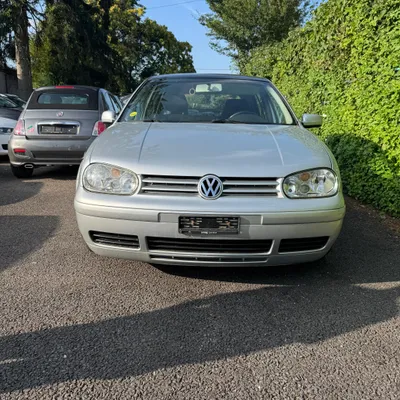 Volkswagen Golf 2004