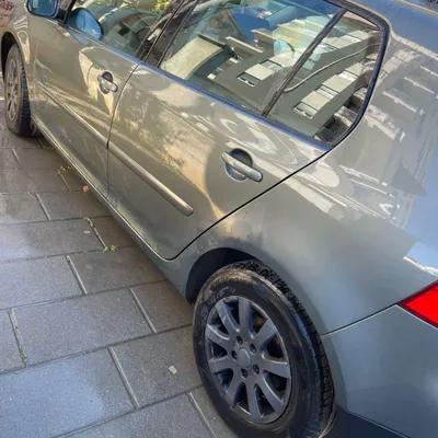 Volkswagen Golf 2007 në shitje