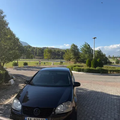 Volkswagen Golf 2004