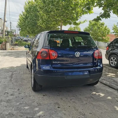 Volkswagen Golf 2005 në shitje