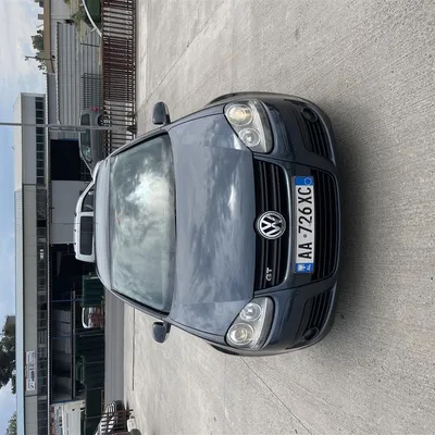 Volkswagen Golf 2008 në shitje