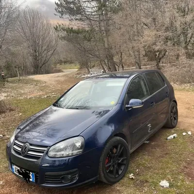 Volkswagen Golf 2008 në shitje