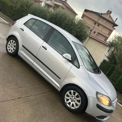 Volkswagen Golf 2008 në shitje