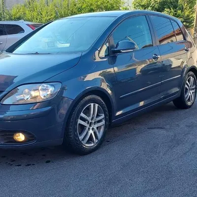 Volkswagen Golf 2007 në shitje