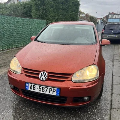 Volkswagen Golf 2006 në shitje