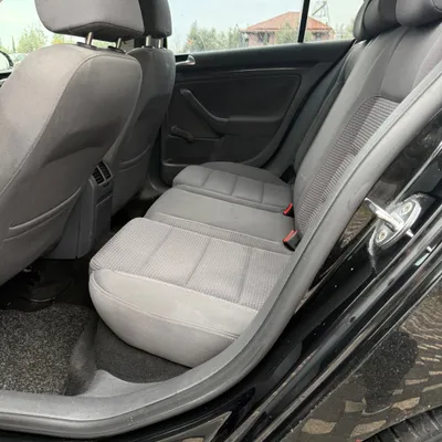 Volkswagen Golf 2007 në shitje